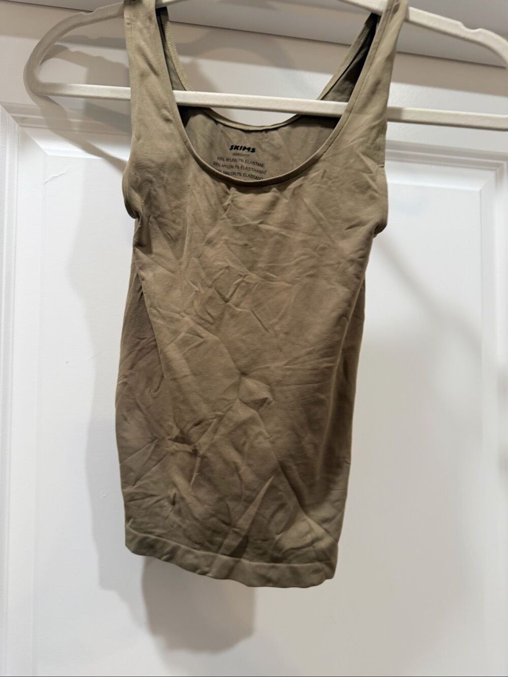 SKIMS Cotton Rib Tank Top Size XS Army Green Olive Scoop Neck Sleeveless Cropped